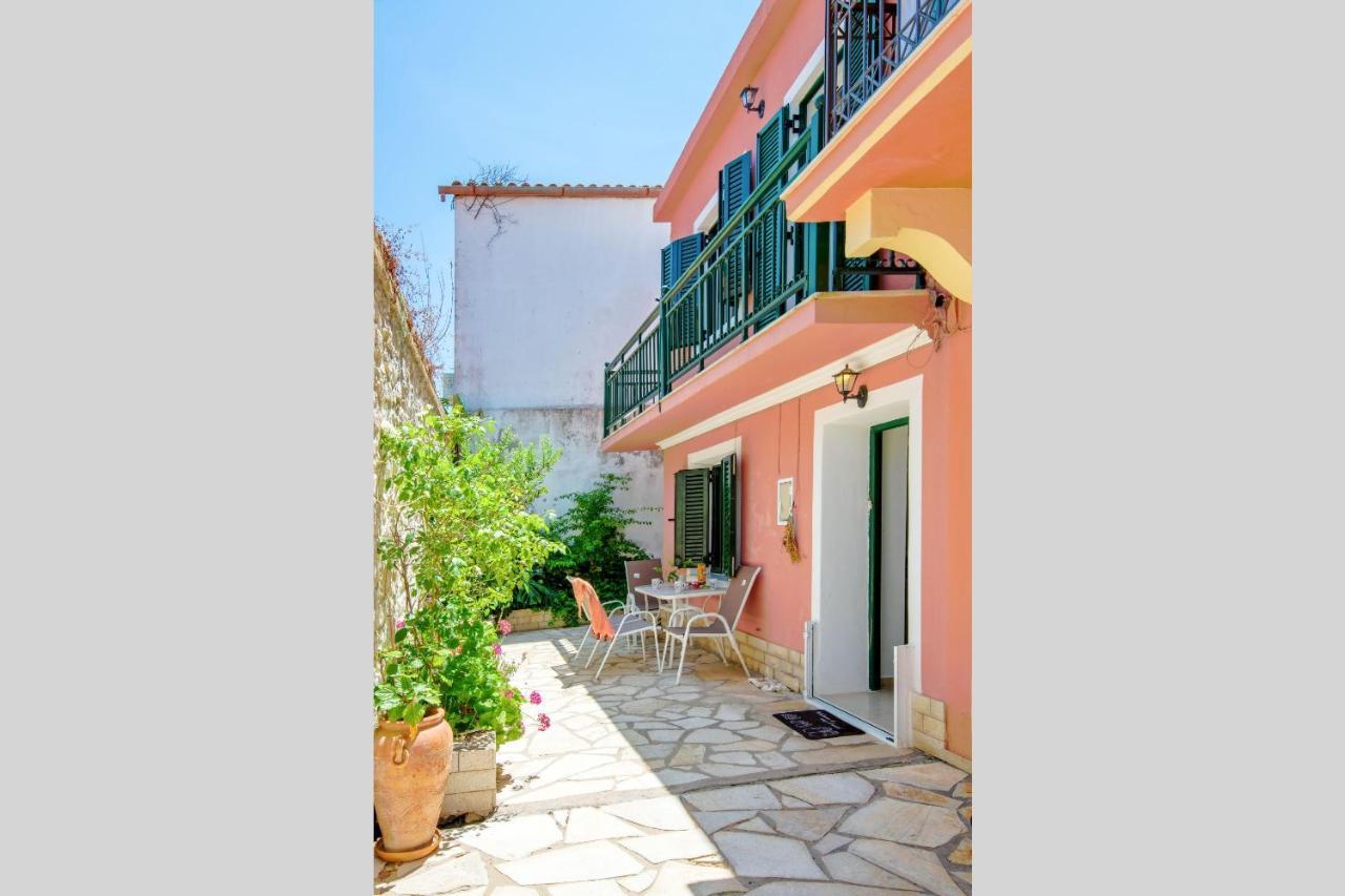 Doras House Apartment Gaios Luaran gambar