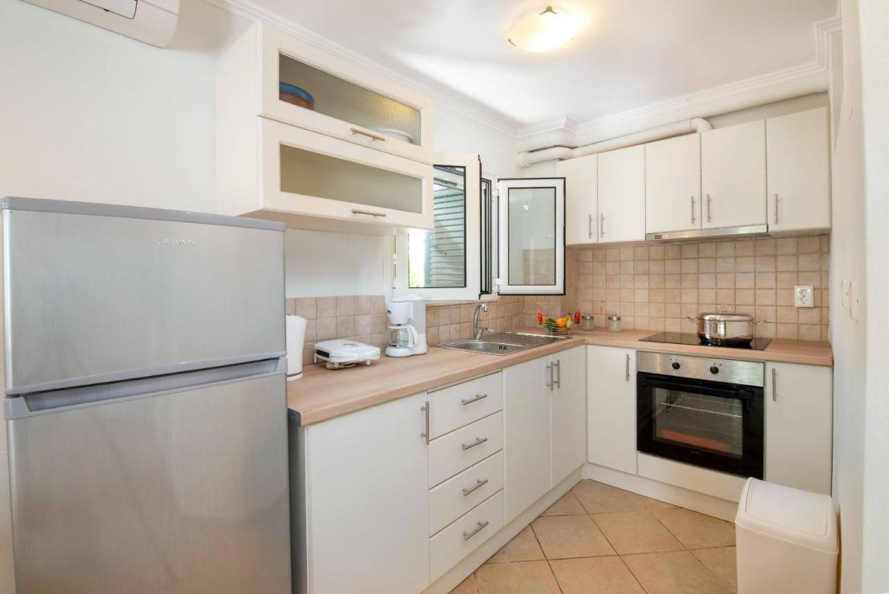 Doras House Apartment Gaios Luaran gambar